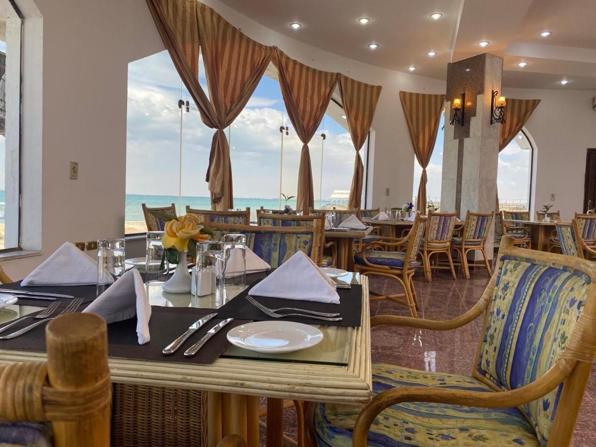 Tolip Inn Resort Fāʼid Extérieur photo
