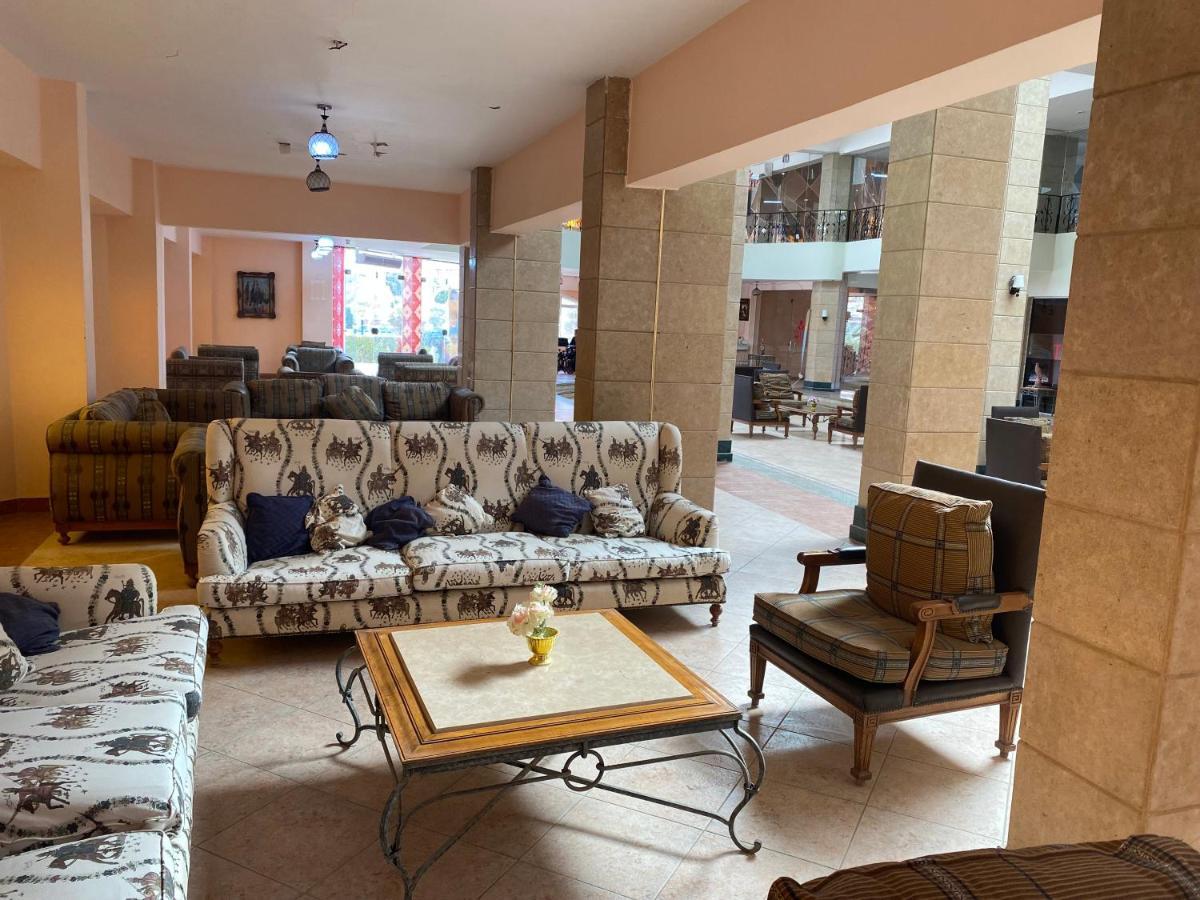 Tolip Inn Resort Fāʼid Extérieur photo