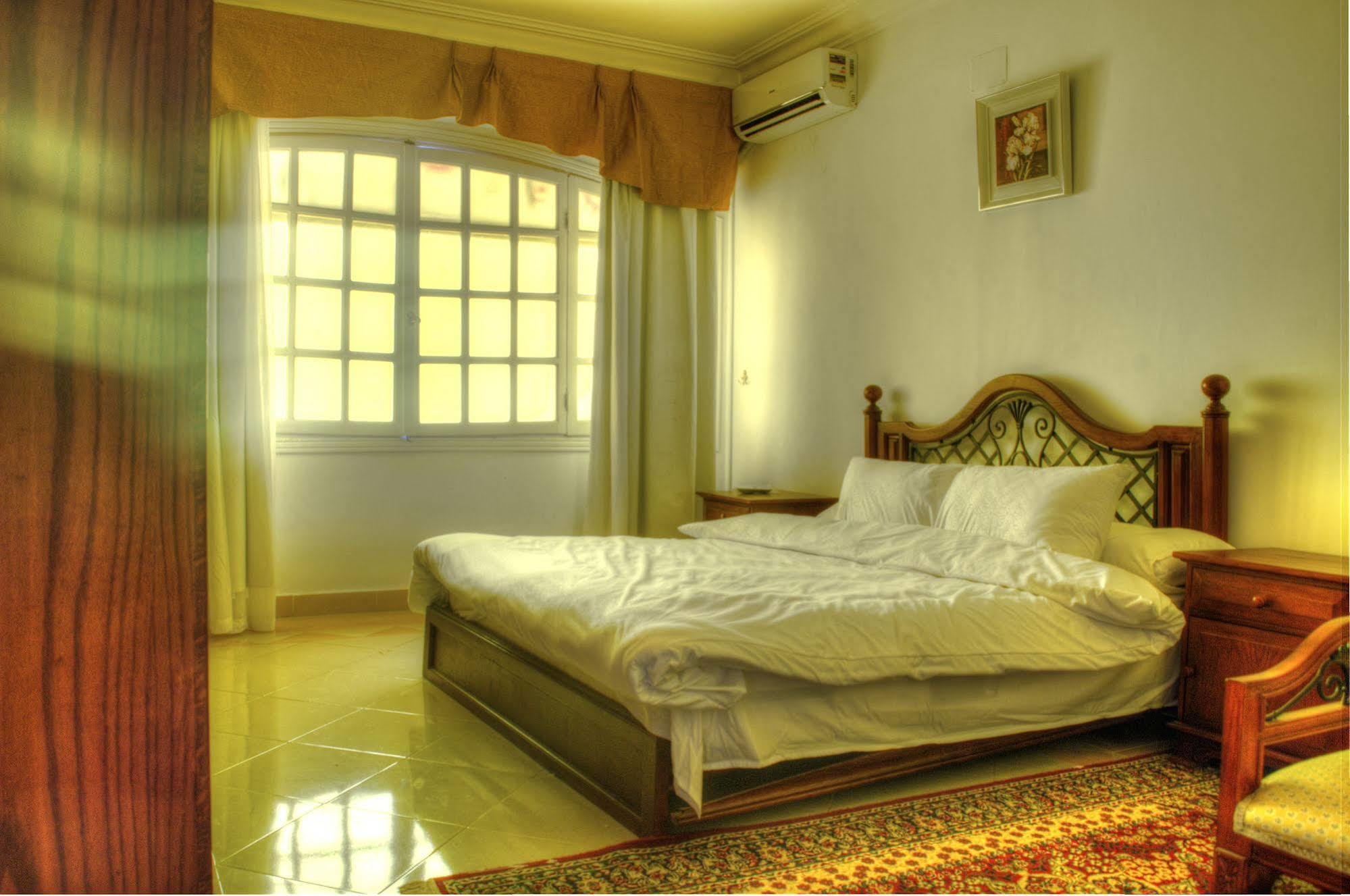 Tolip Inn Resort Fāʼid Extérieur photo